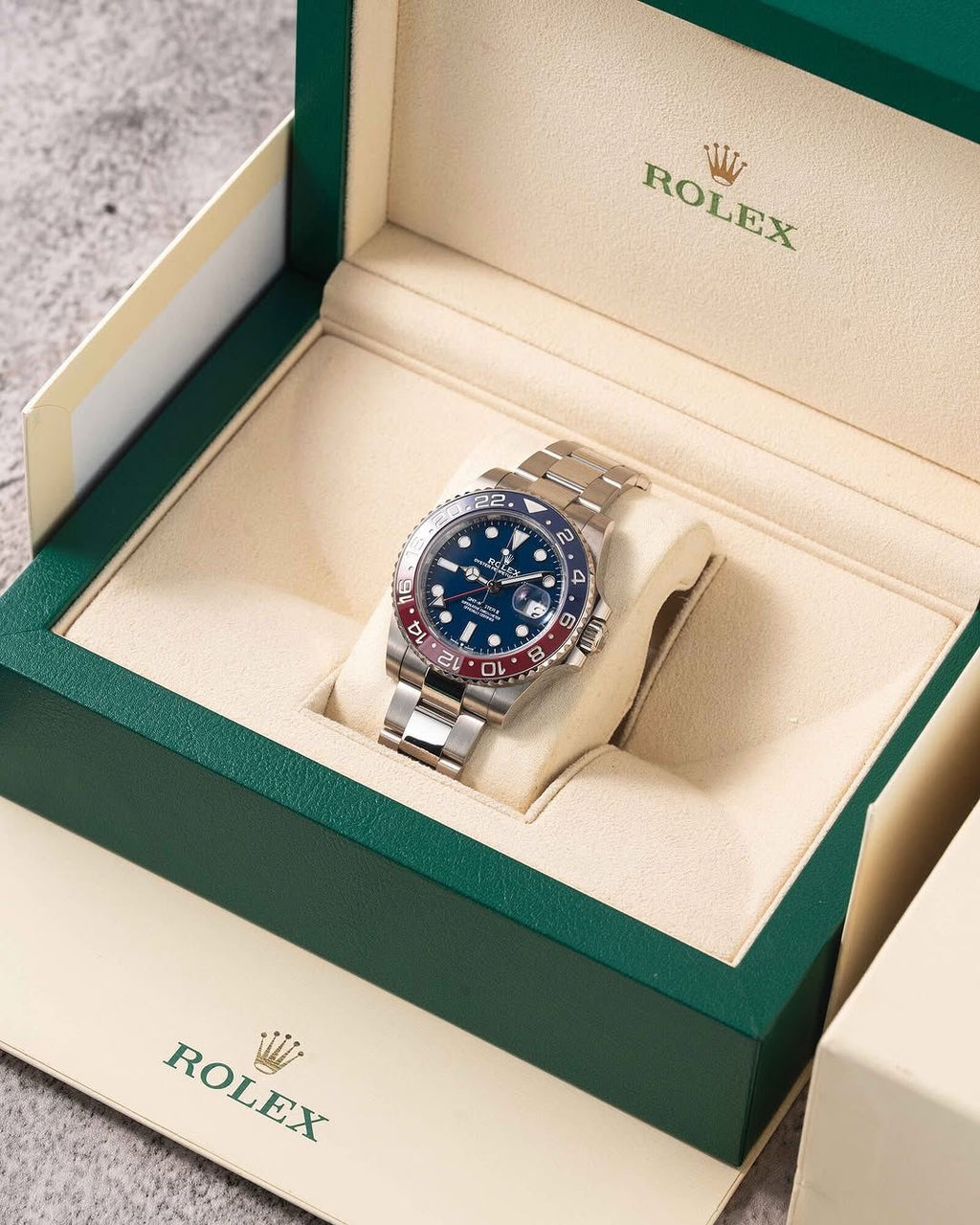 WATCH GMT MASTED PEPSI