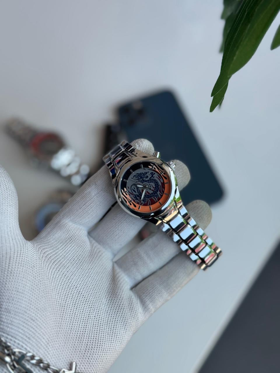 WATCH 157