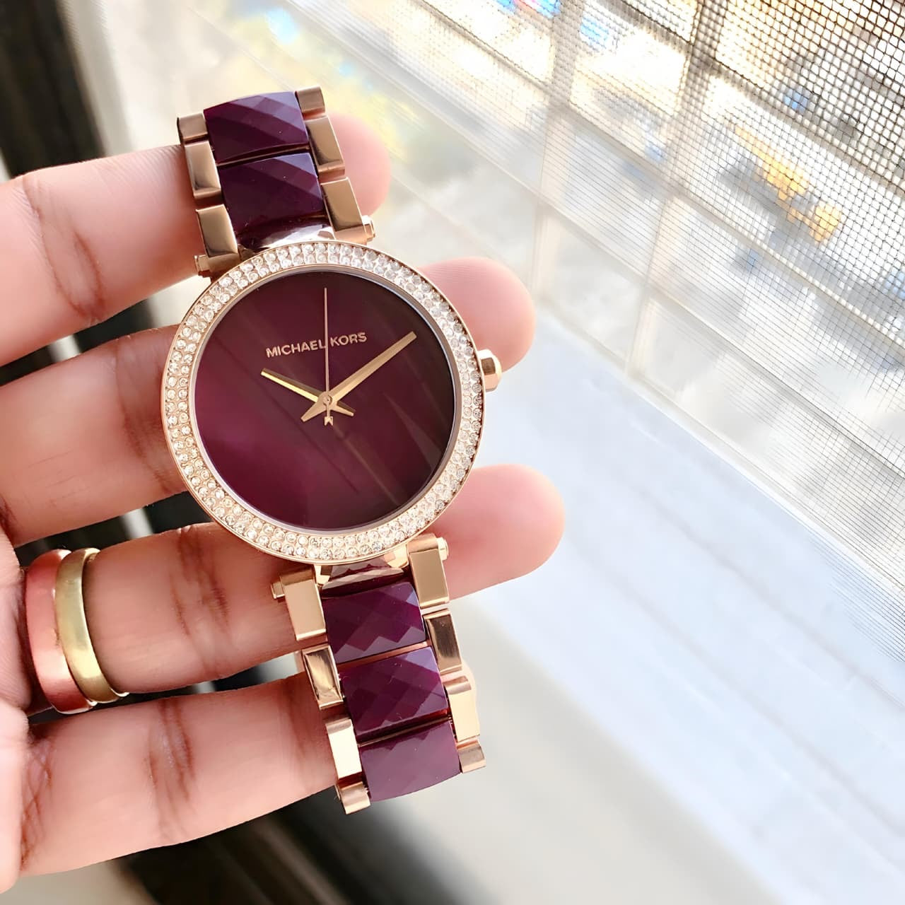 WOMEN WATCH 015