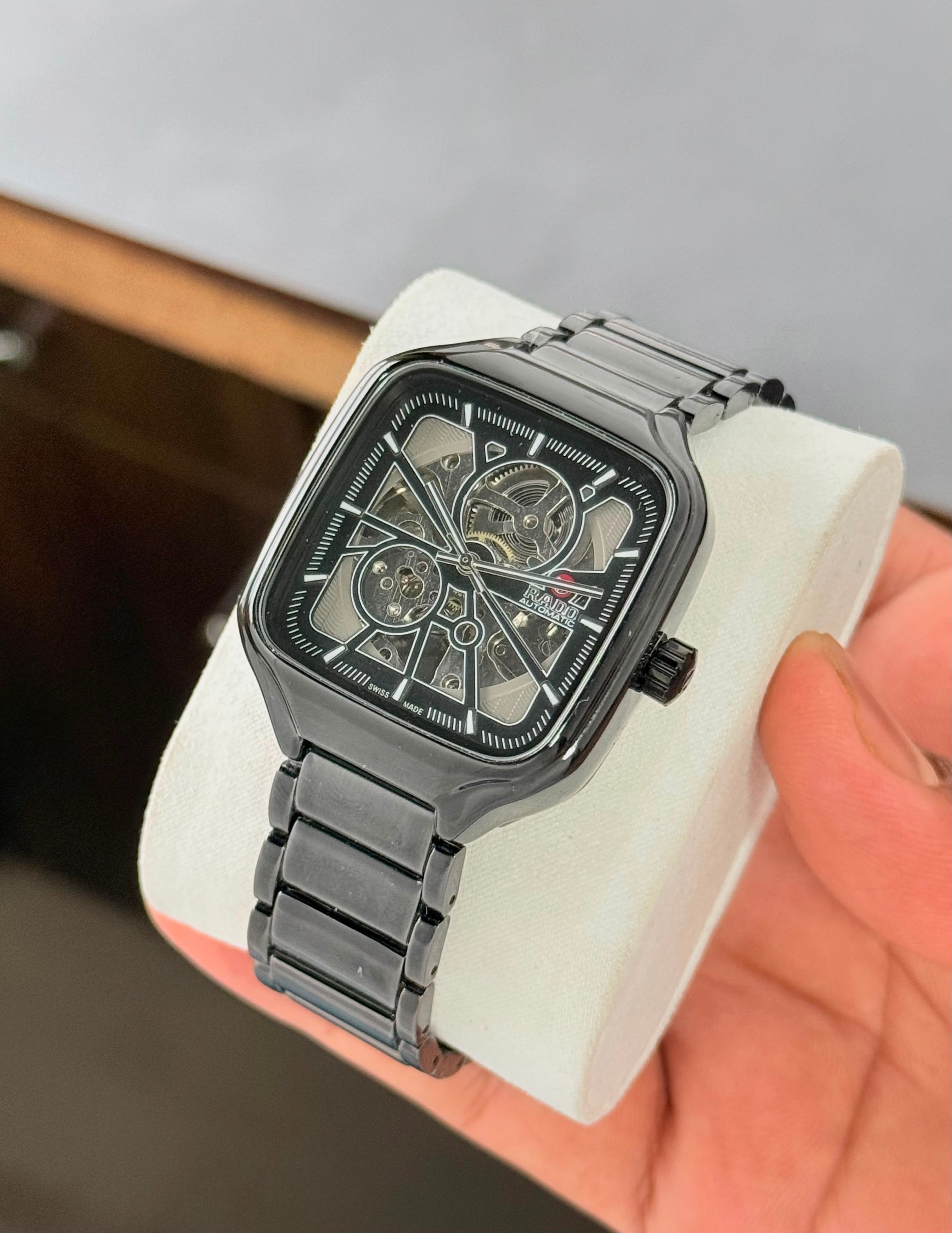 WATCH AUTOMATIC