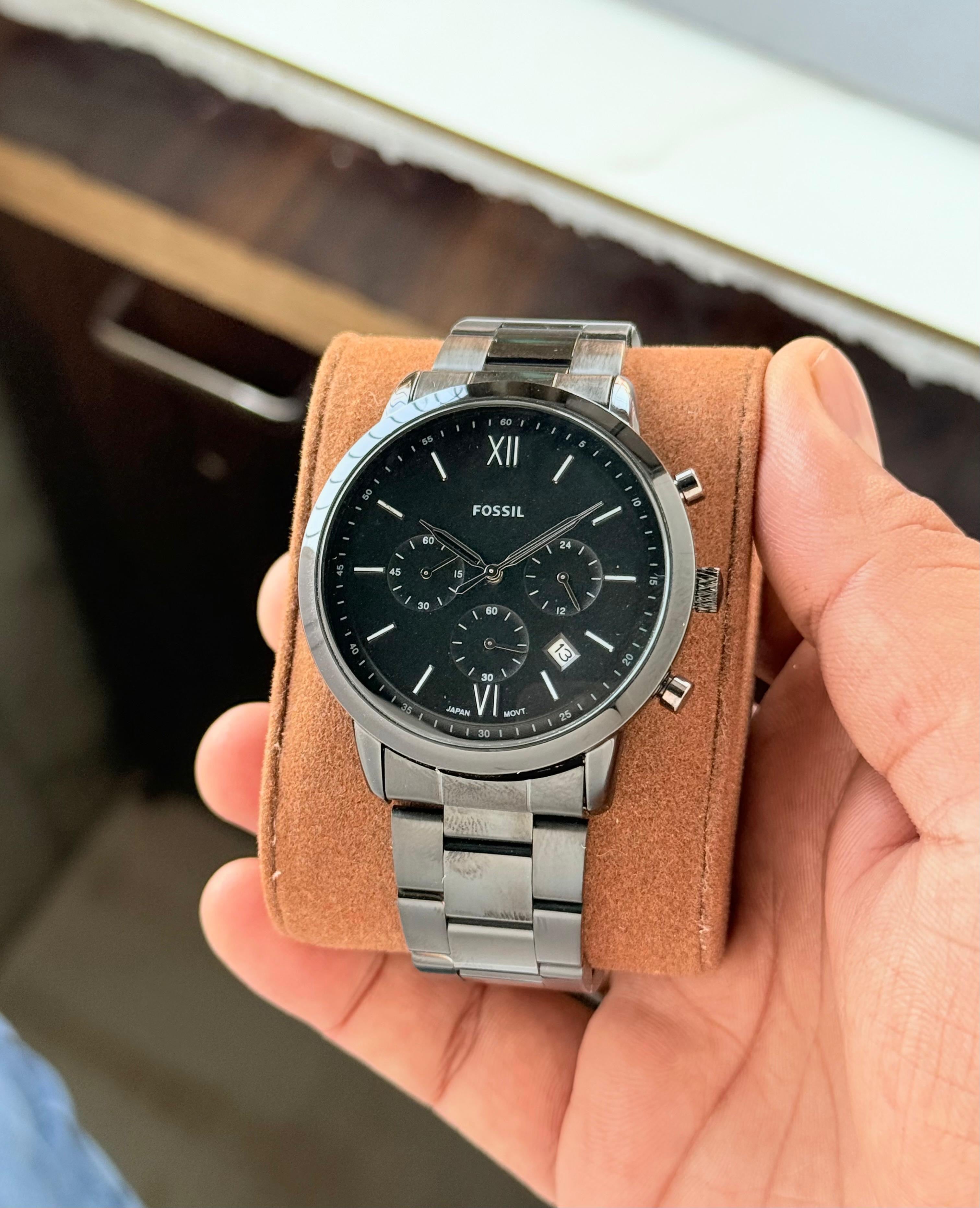 WATCH 207