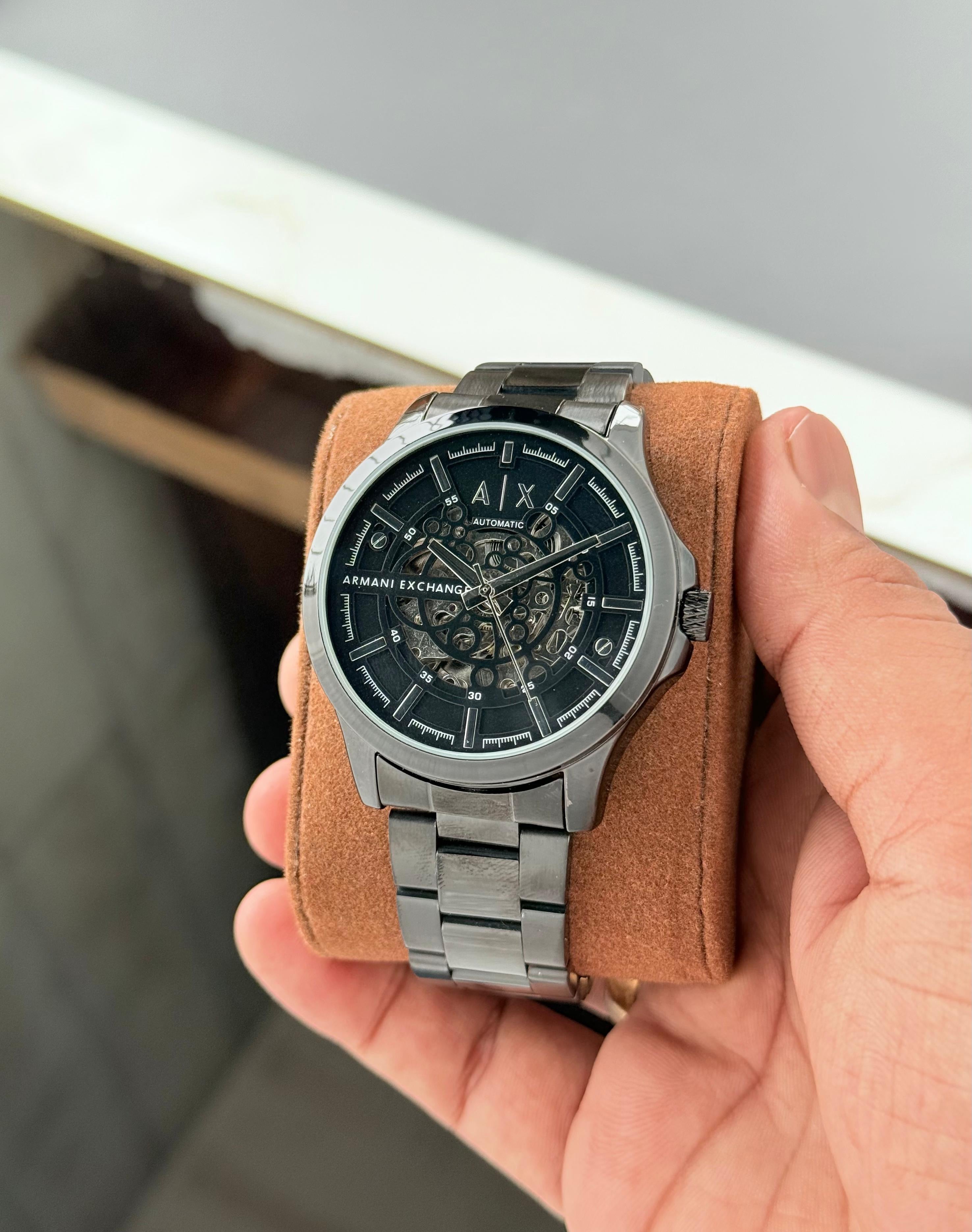 WATCH 126