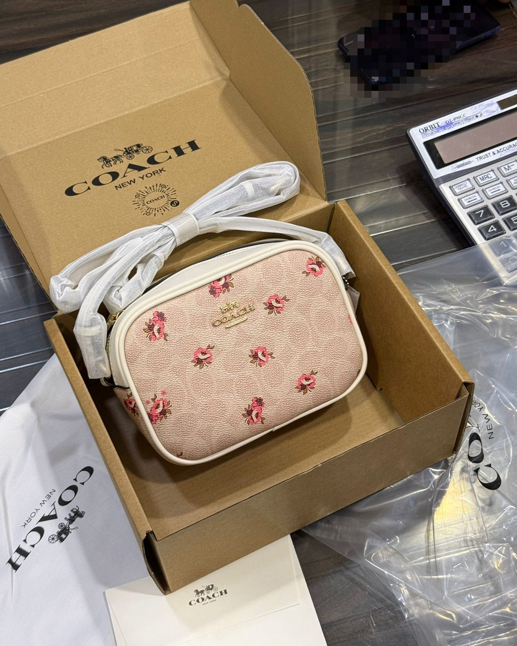 BAG 008