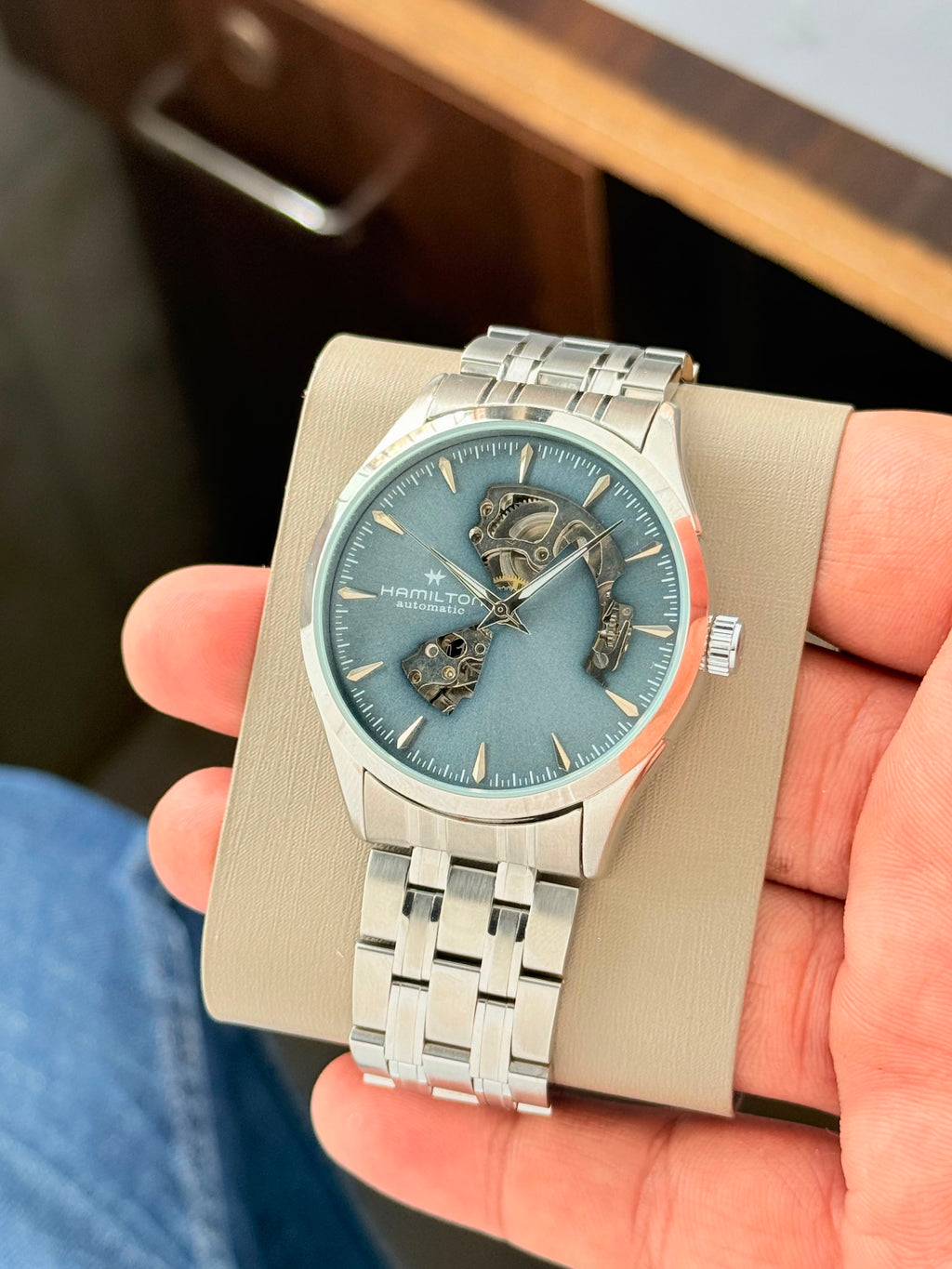 WATCH AUTOMATIC