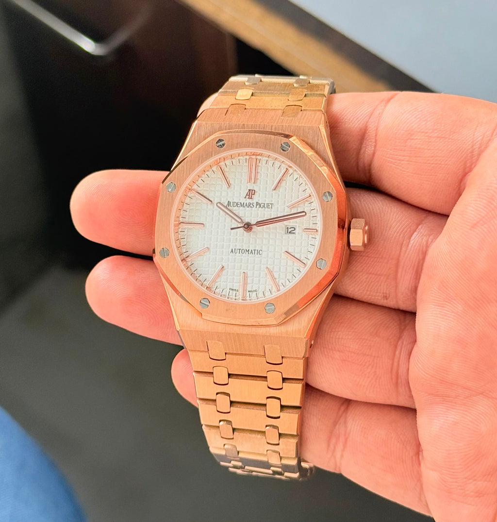 WATCH AP