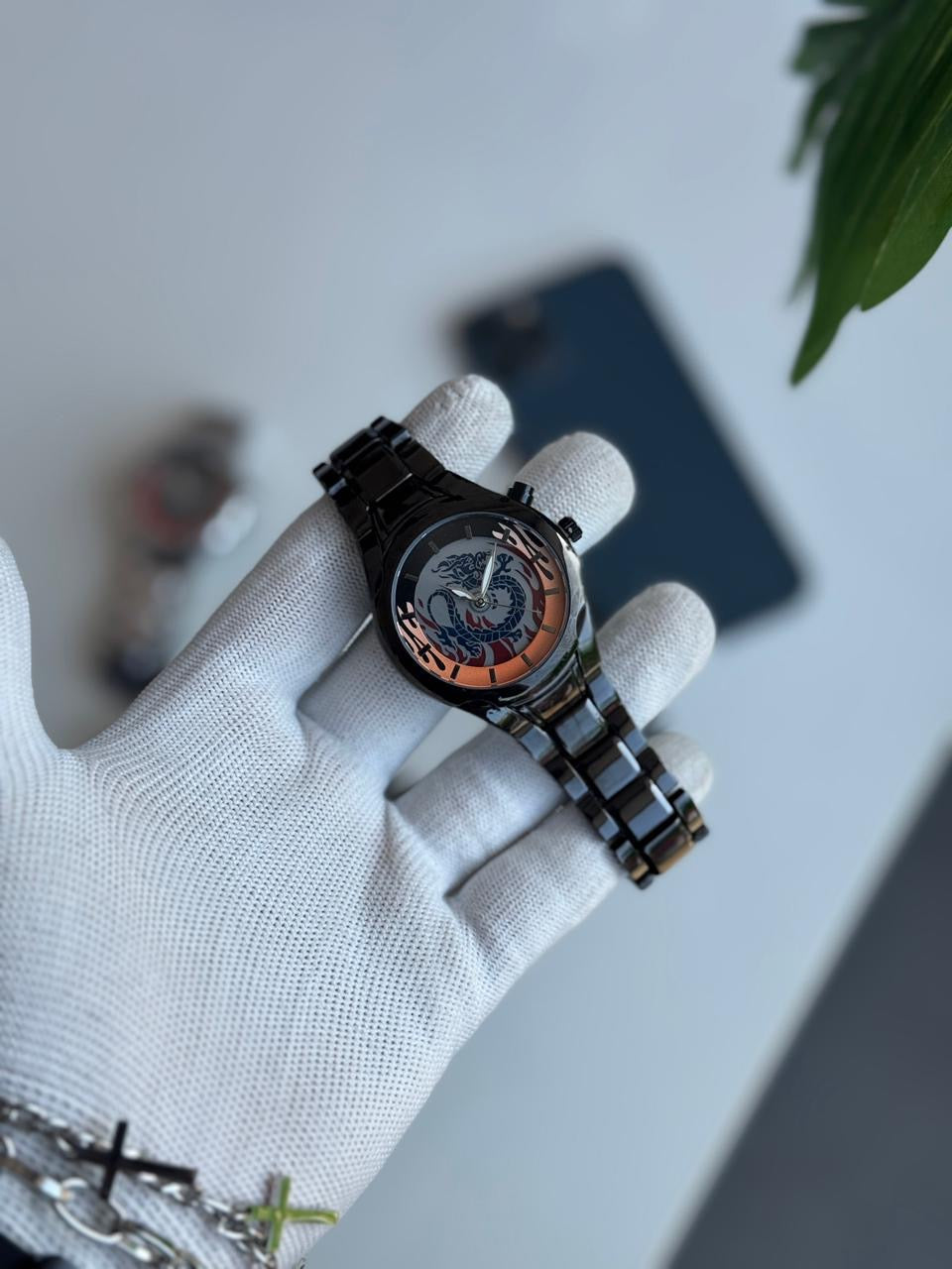 WATCH 156