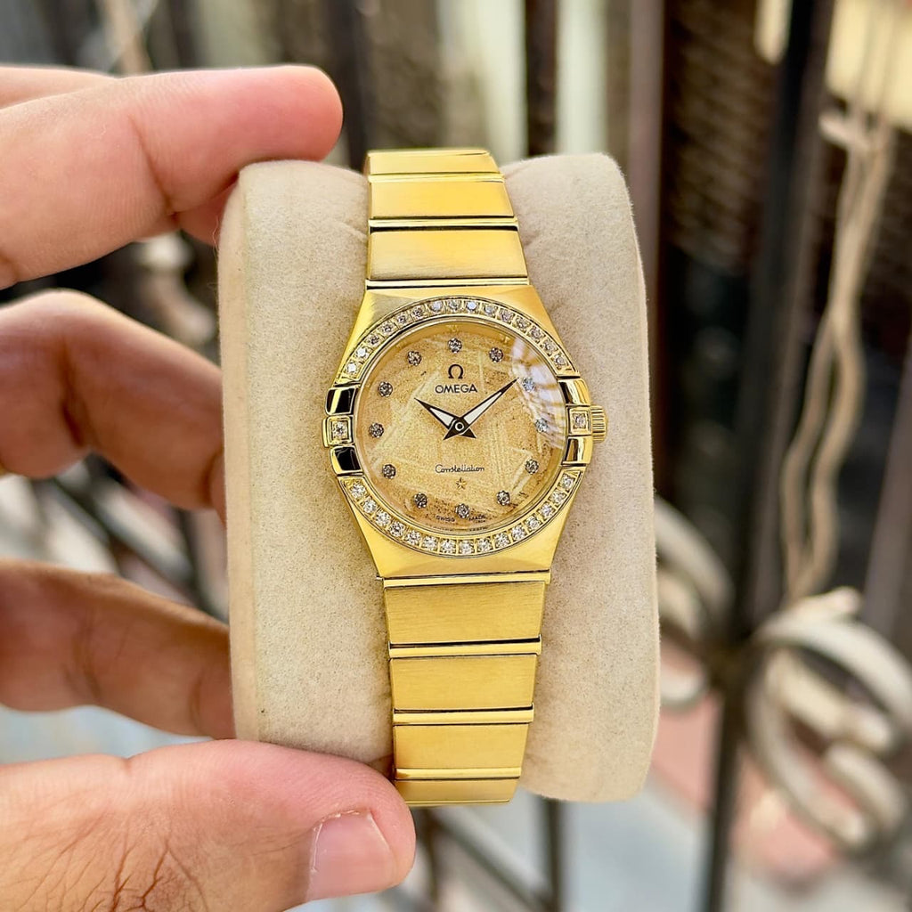 WOMEN WATCH 040