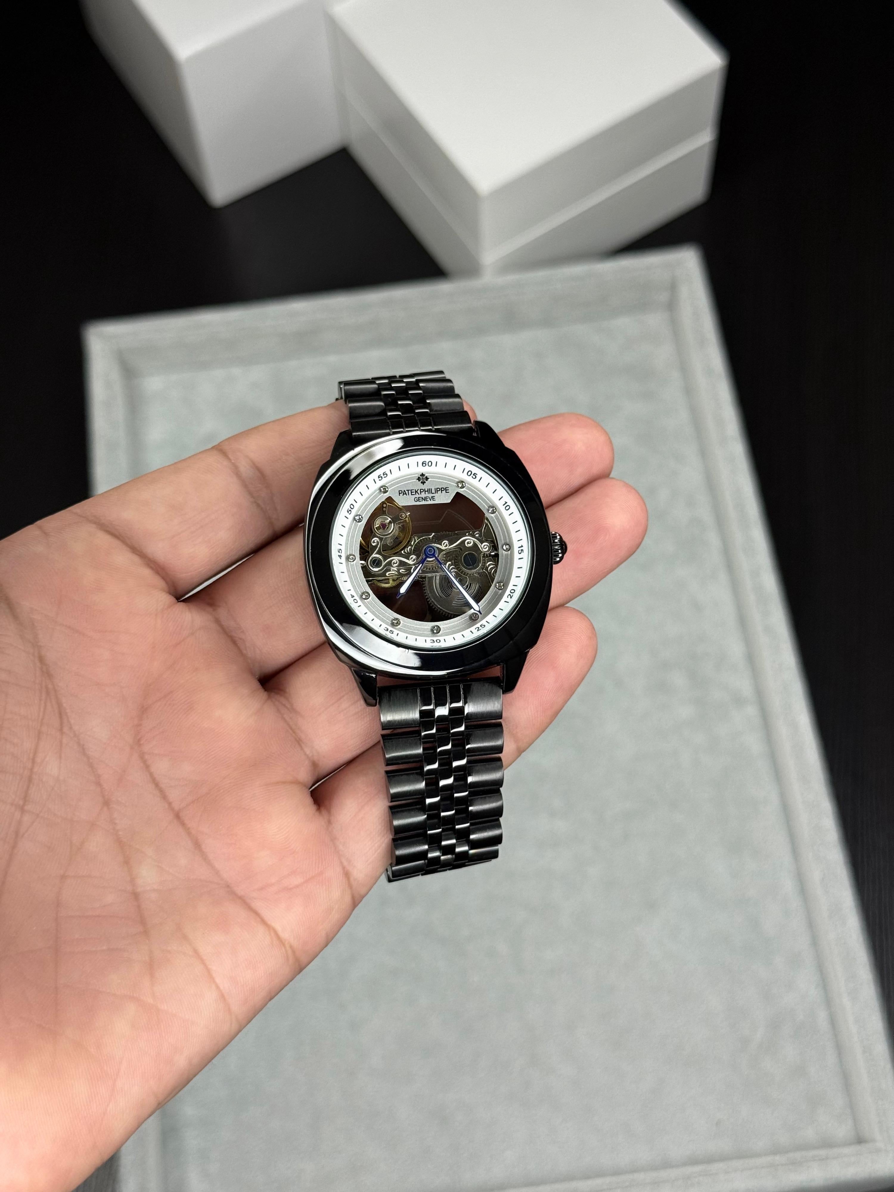 WATCH AUTOMATIC 205