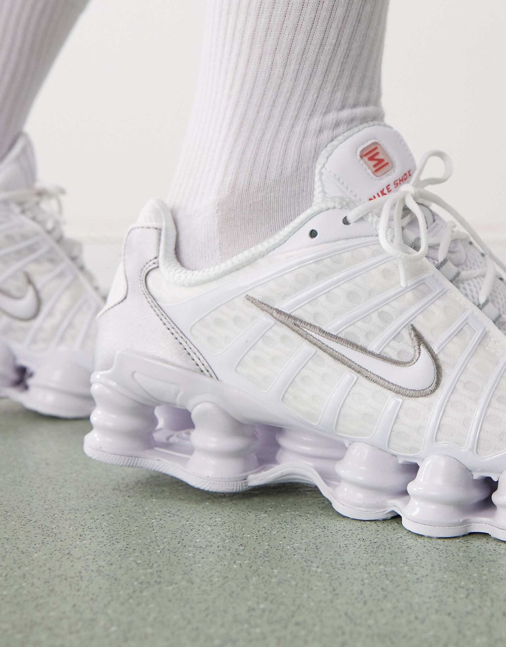 SHOX TL TRIPPLE WHITE