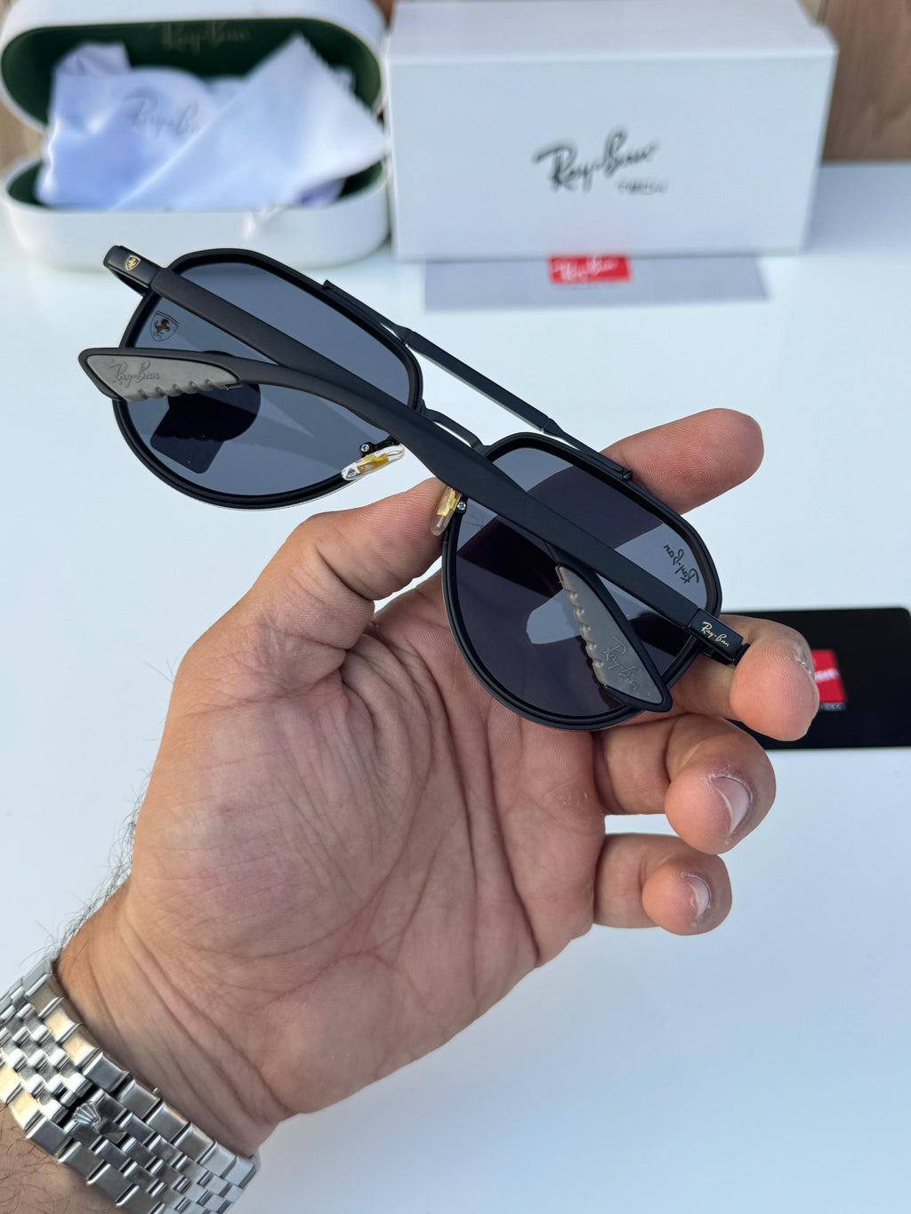 GLASS 3505