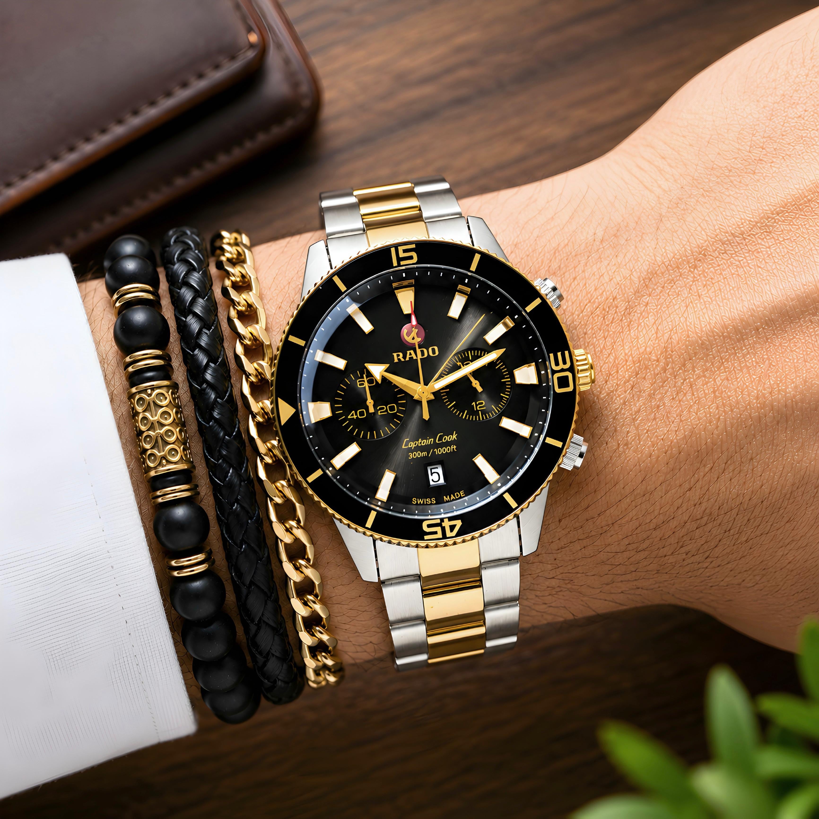 WATCH CAPTAIN COOK 220