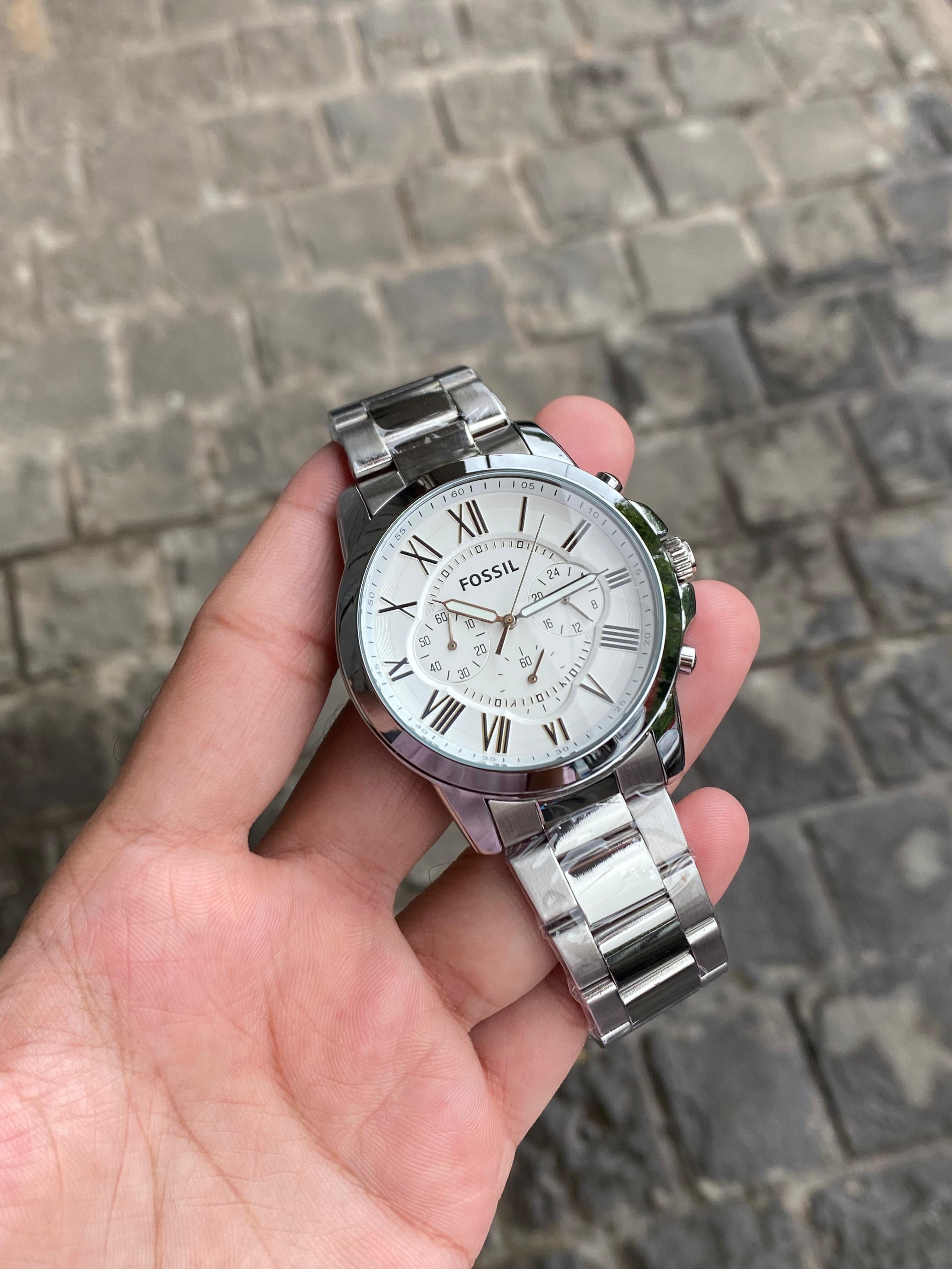 WATCH 120
