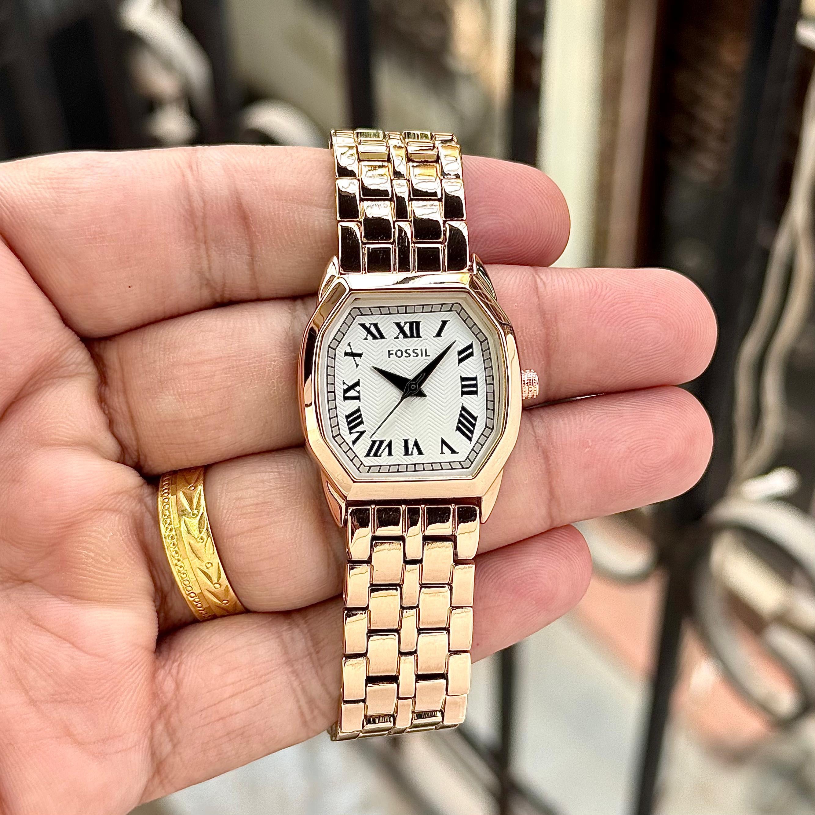 WOMEN WATCH 019