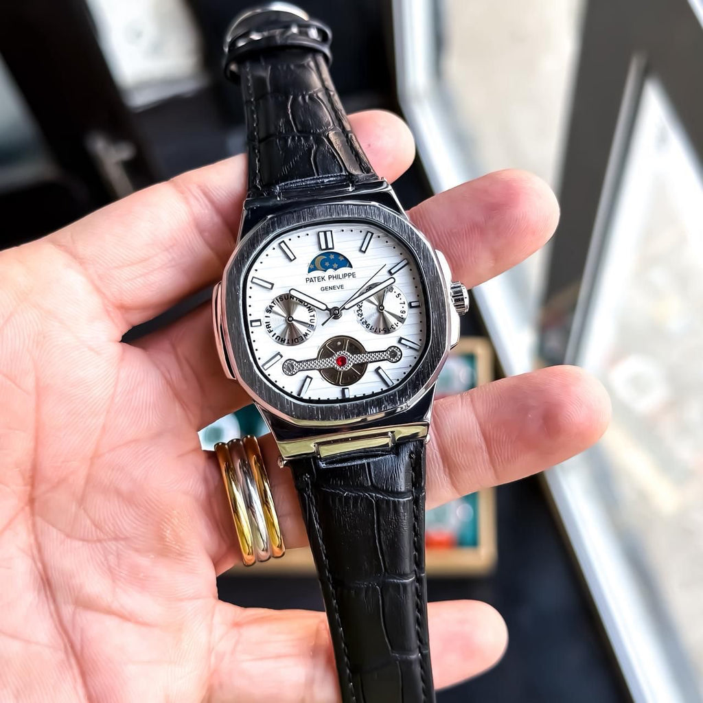 WATCH 113