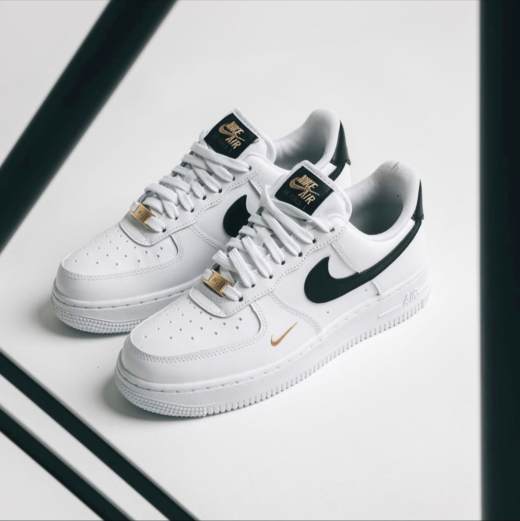 AIRFORCE ONE WHITE BLACK GOLD