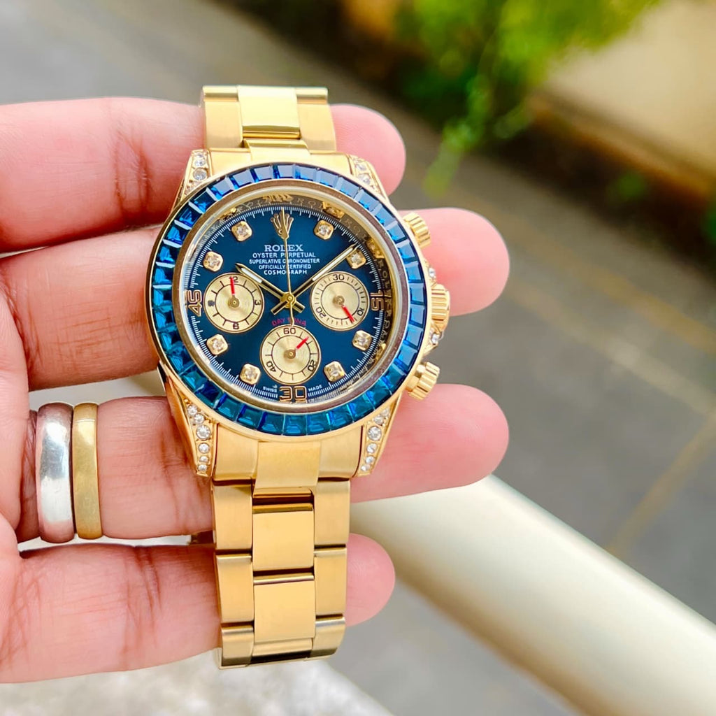 WATCH 082