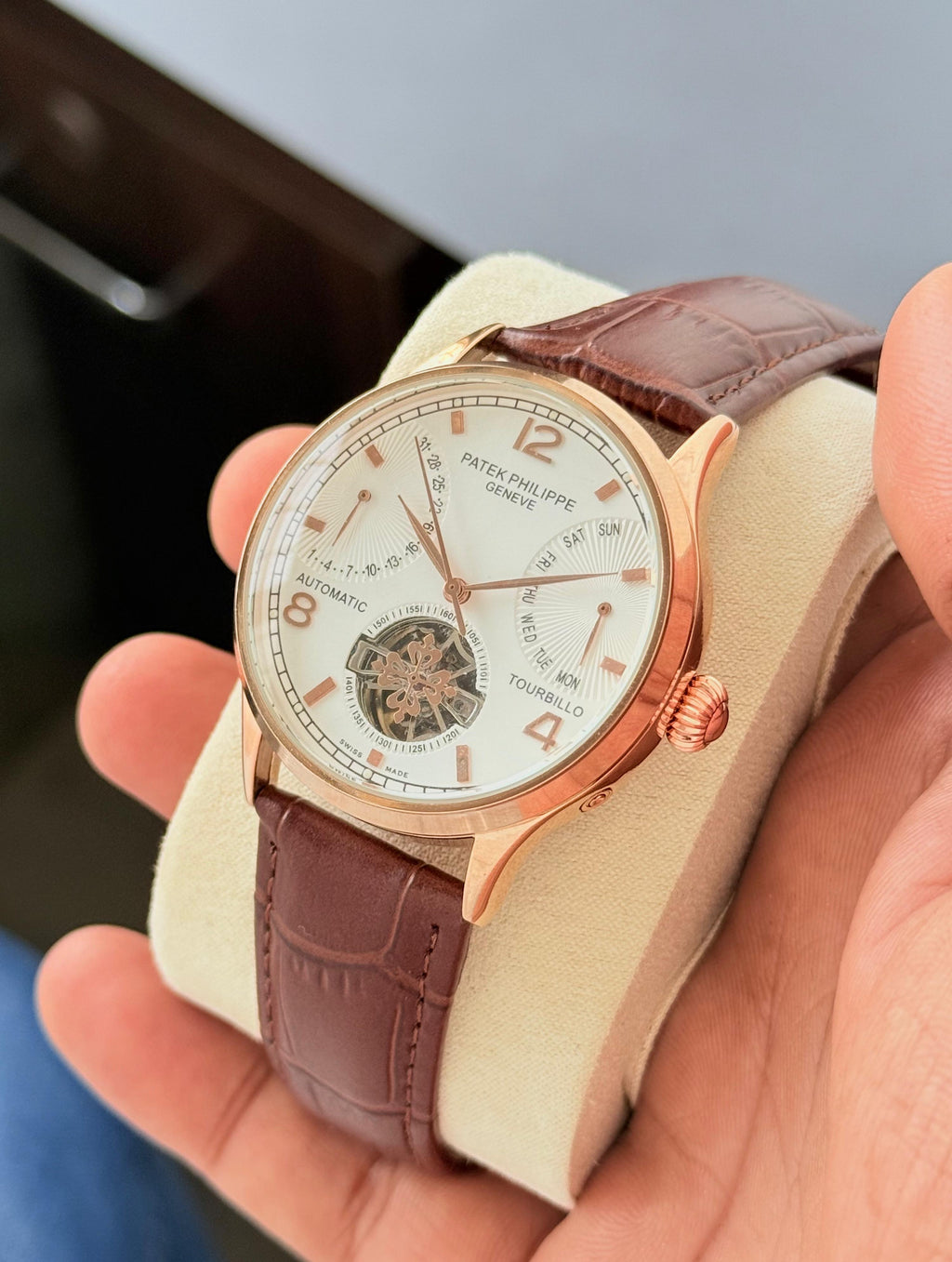 WATCH 106