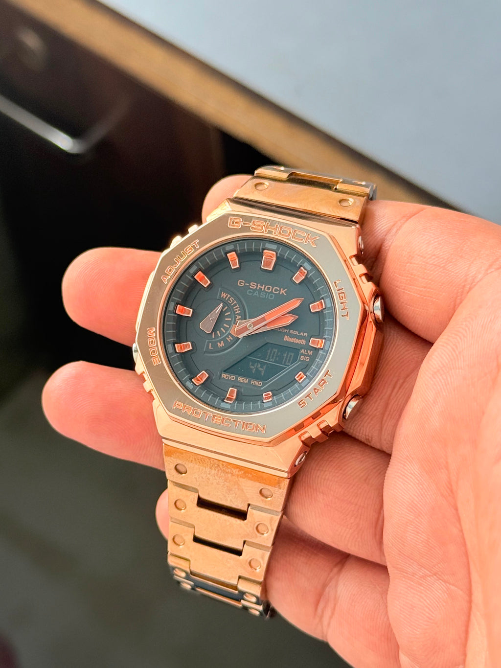 WATCH GM-2100YMG