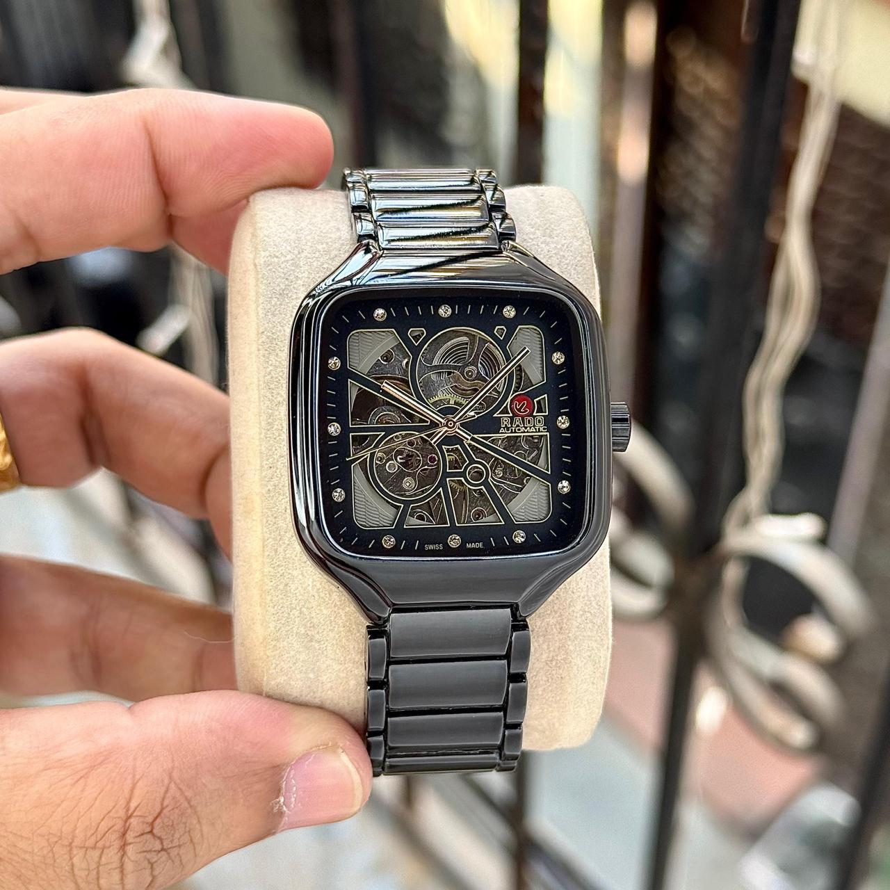WATCH 002