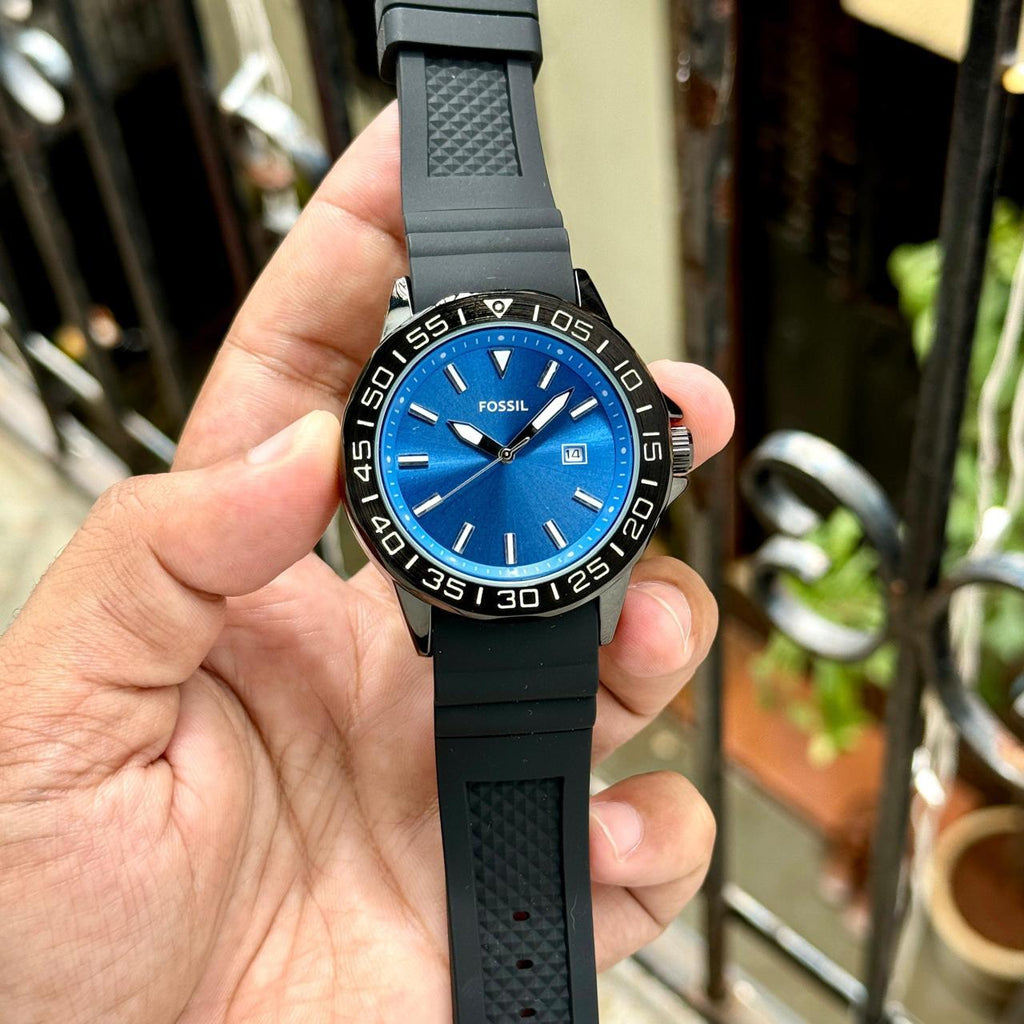 WATCH 008