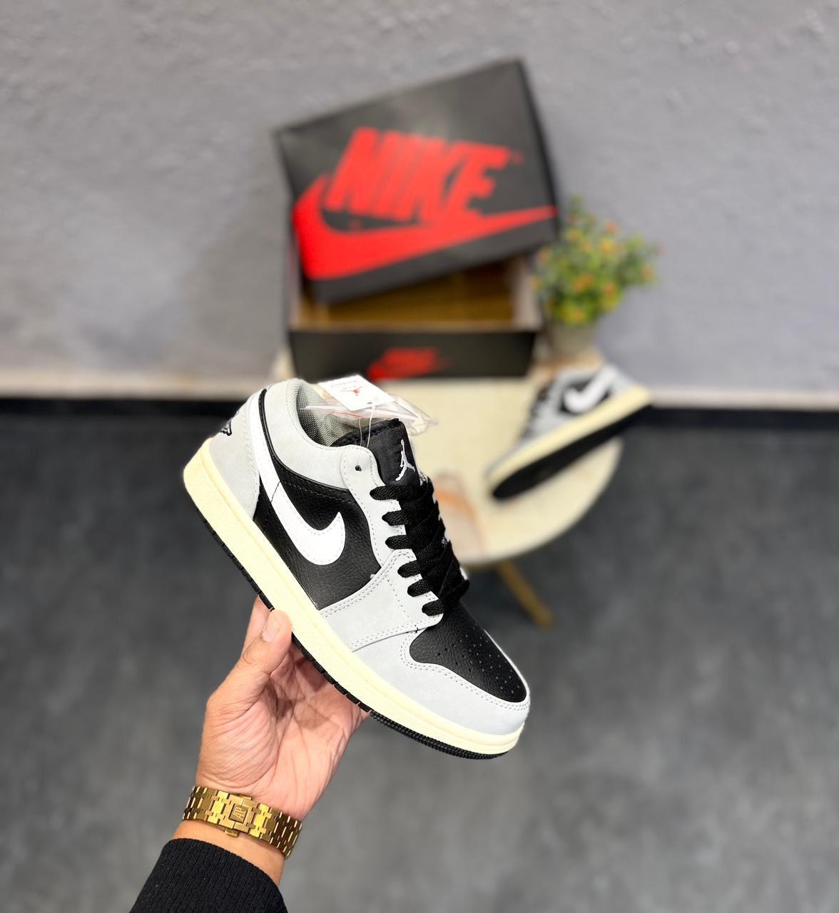 RETRO 1 lOW REVERSE SHADOW