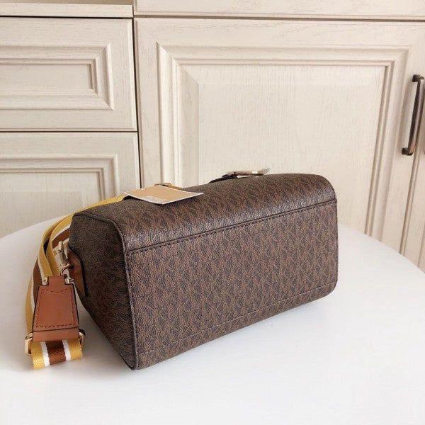 BAG 004