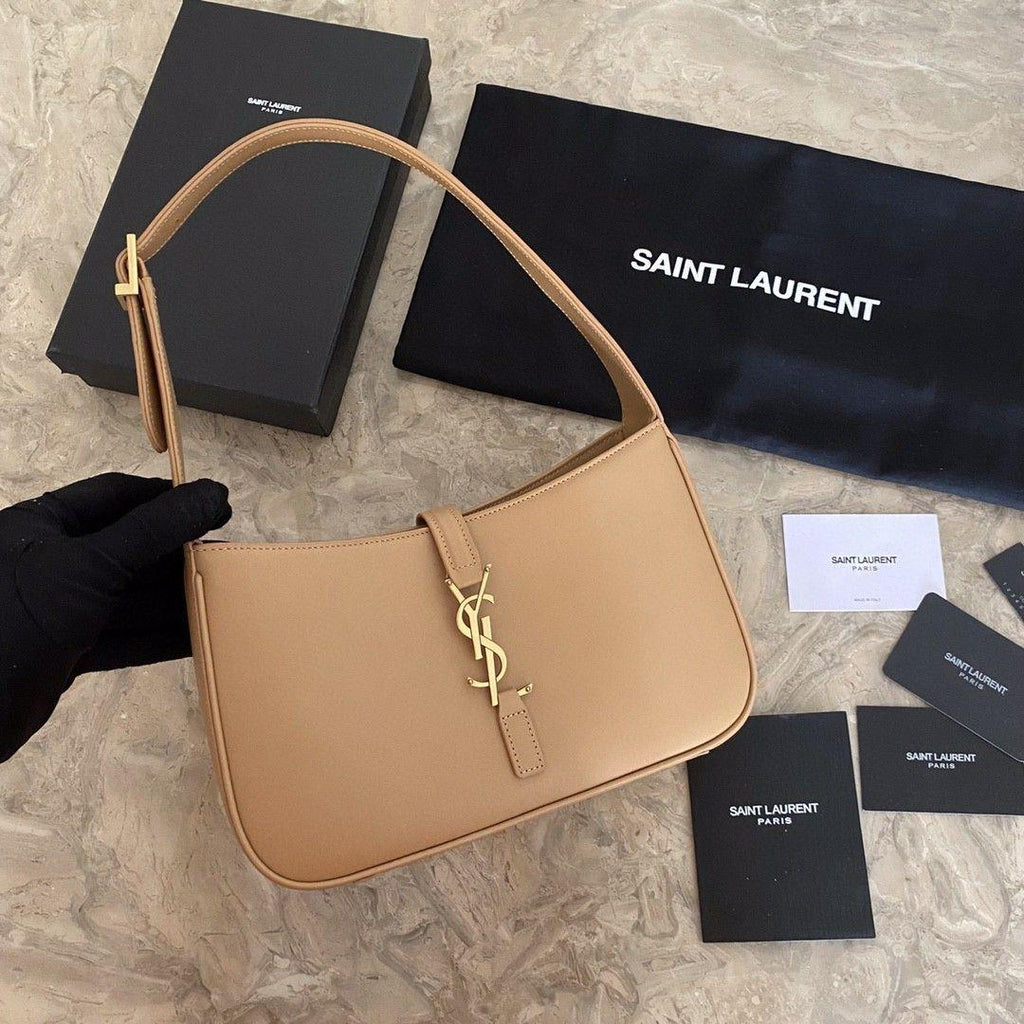 BAG 002