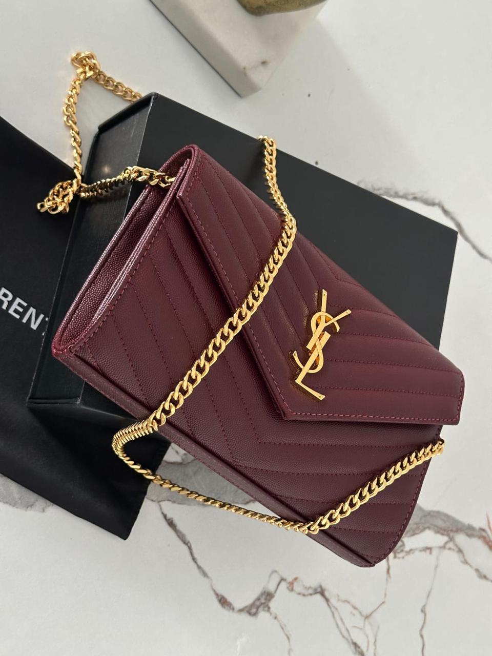 BAG 001