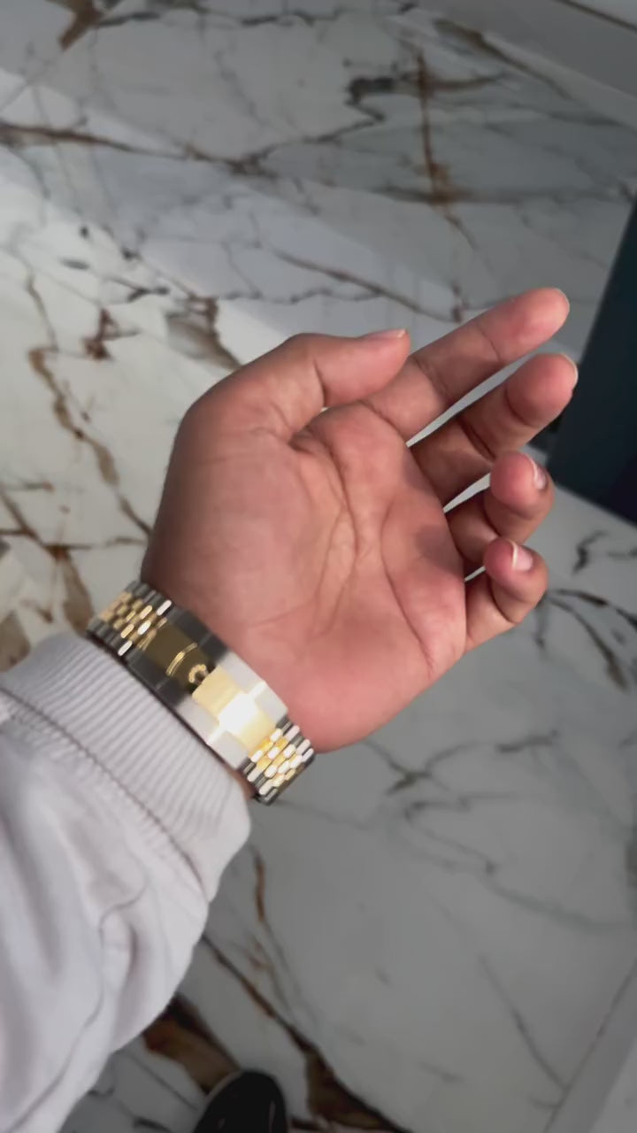 WATCH SKY DWELLER