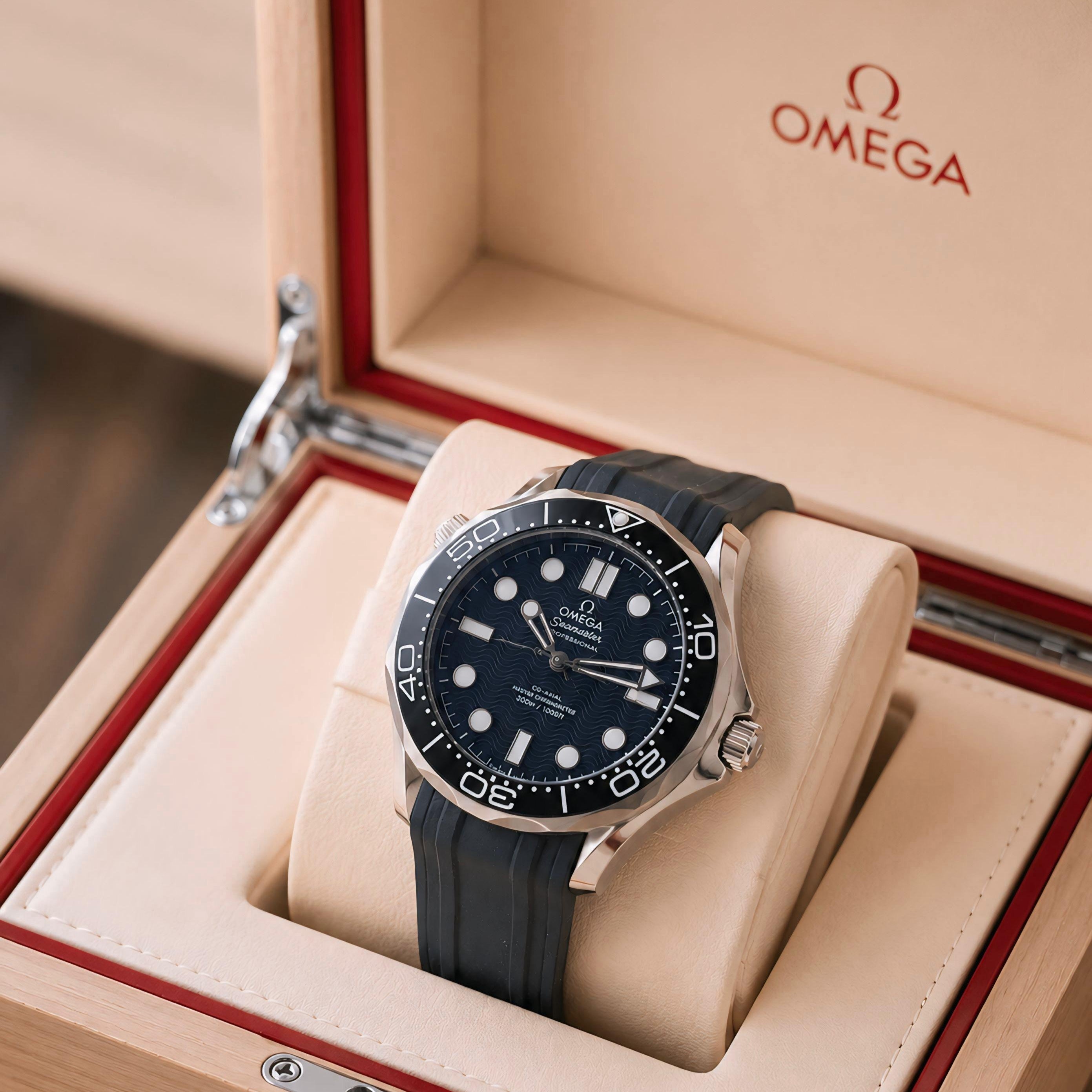 WATCH SEAMASTER